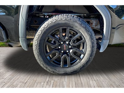 2025 GMC Sierra Elevation