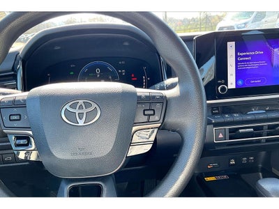 2025 Toyota Camry Hybrid LE