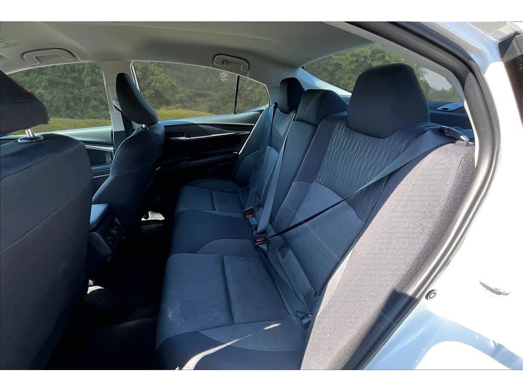 2025 Toyota Camry Hybrid LE