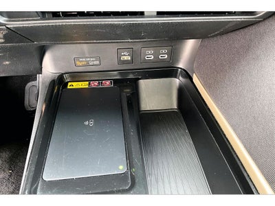 2025 Toyota Camry Hybrid LE