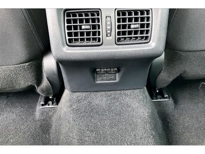 2025 Toyota Camry Hybrid LE