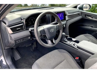 2025 Toyota Camry Hybrid LE