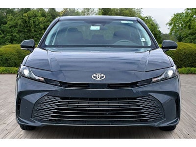 2025 Toyota Camry Hybrid LE