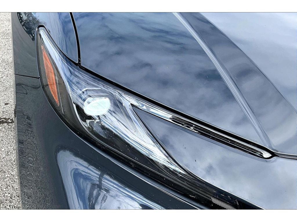 2025 Toyota Camry Hybrid LE