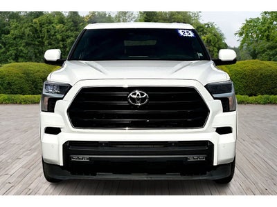 2025 Toyota Sequoia SR5