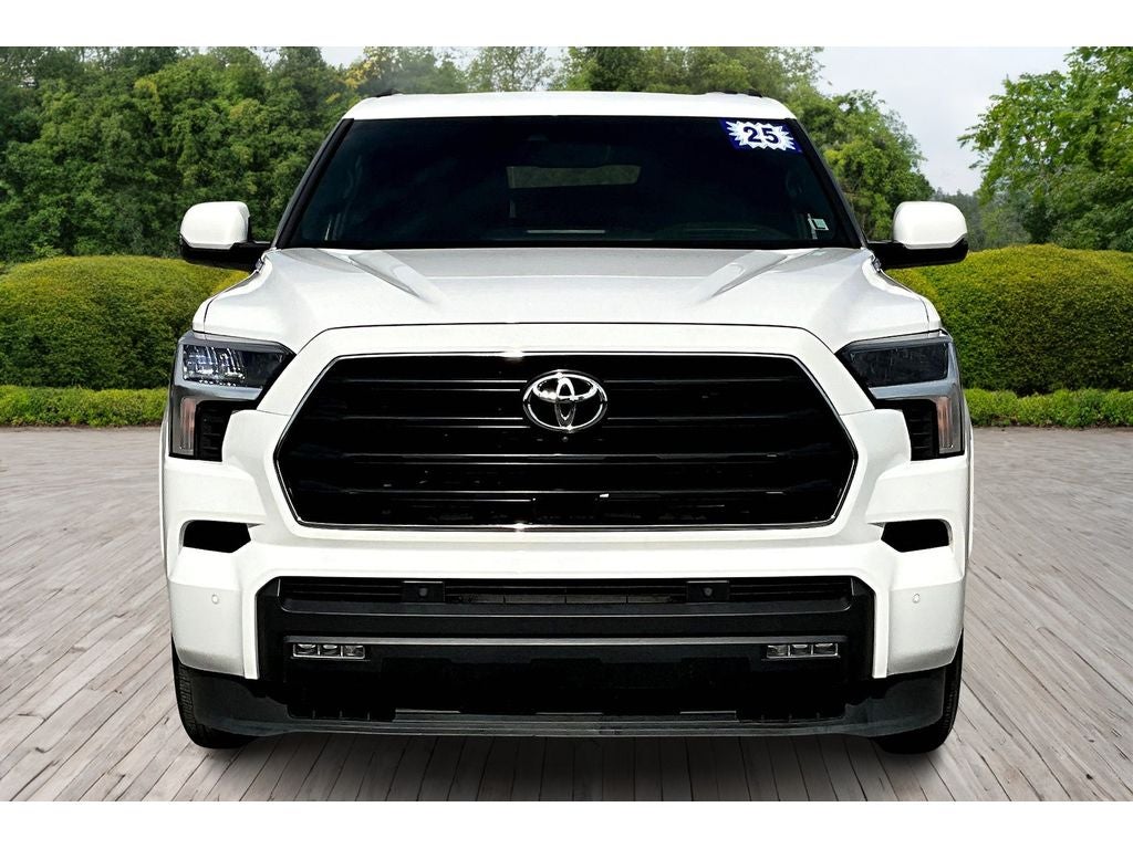 2025 Toyota Sequoia SR5