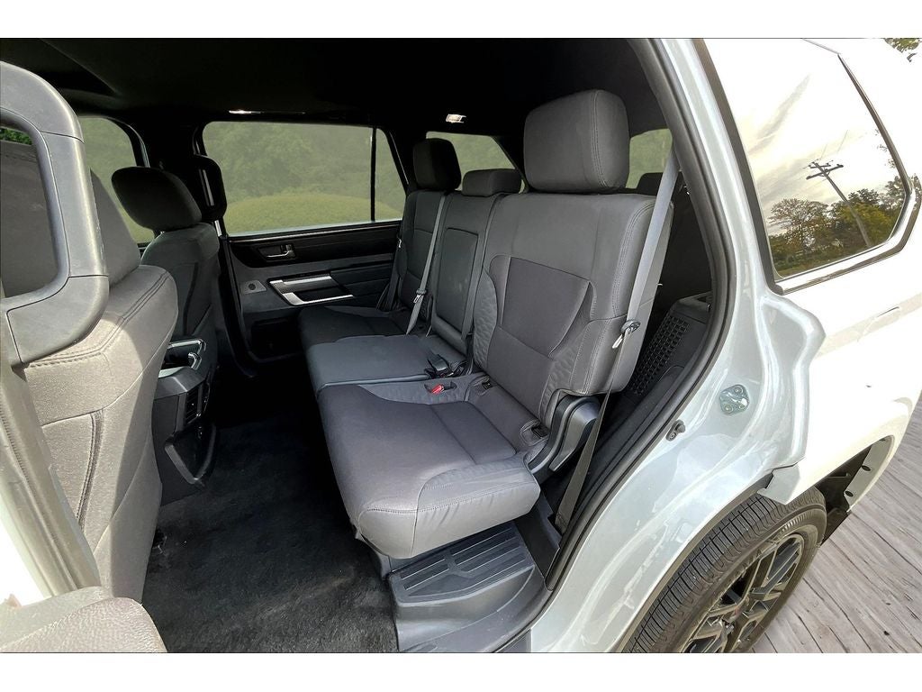 2025 Toyota Sequoia SR5