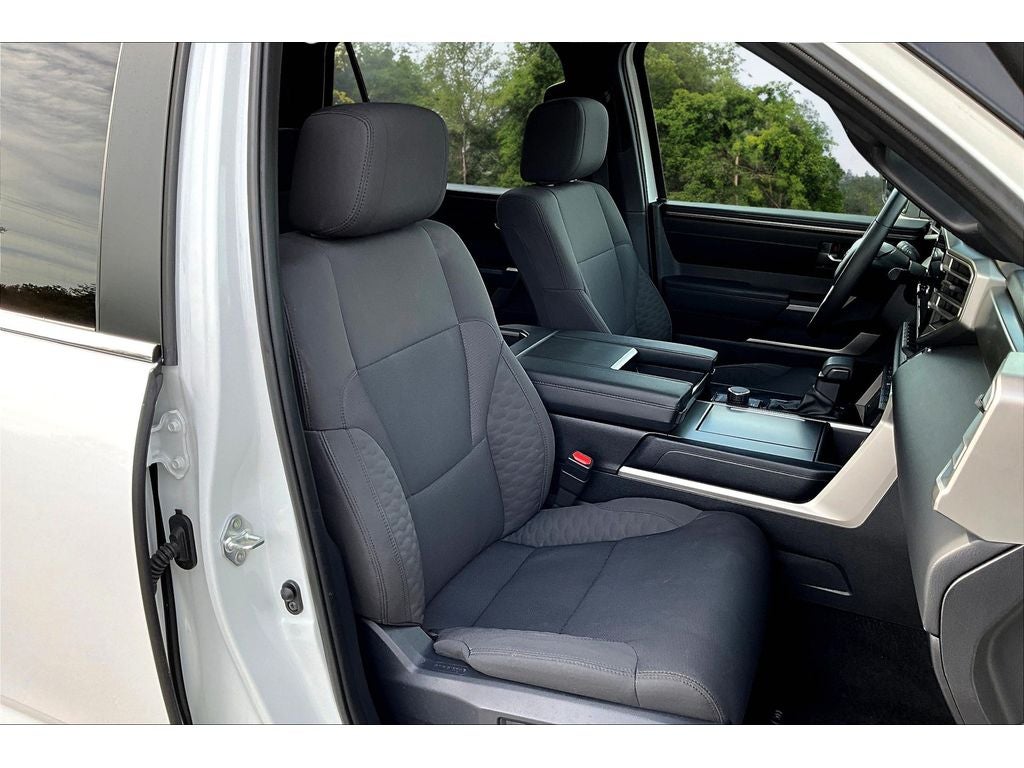 2025 Toyota Sequoia SR5