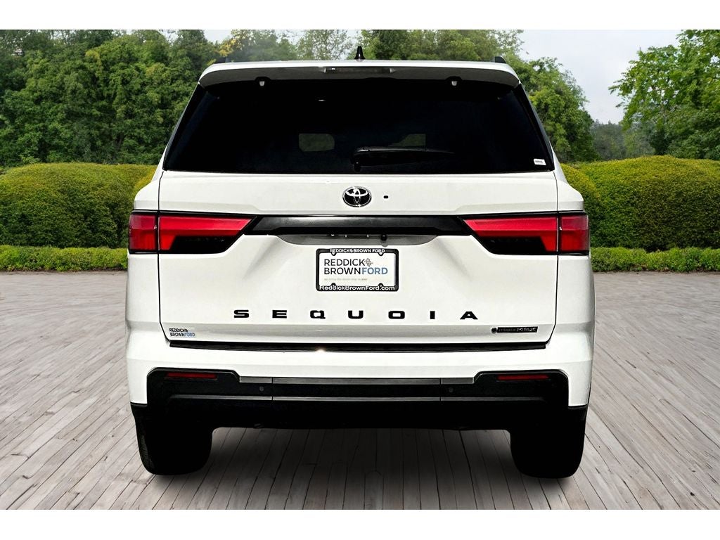 2025 Toyota Sequoia SR5