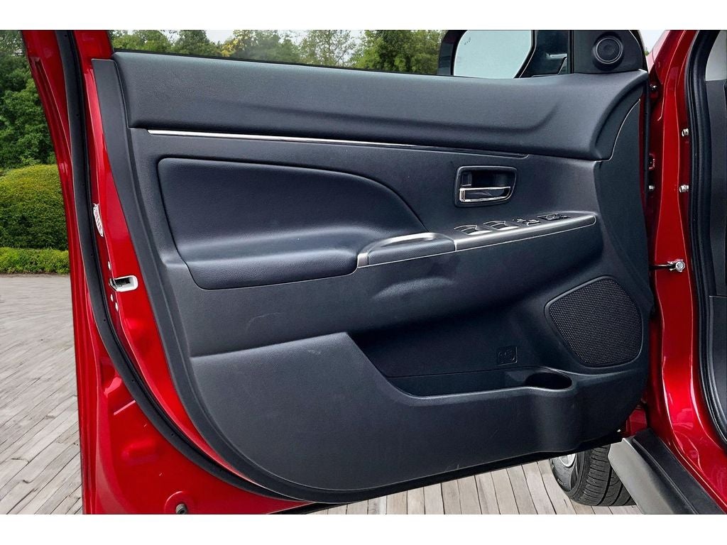 2025 Mitsubishi Outlander Sport Base