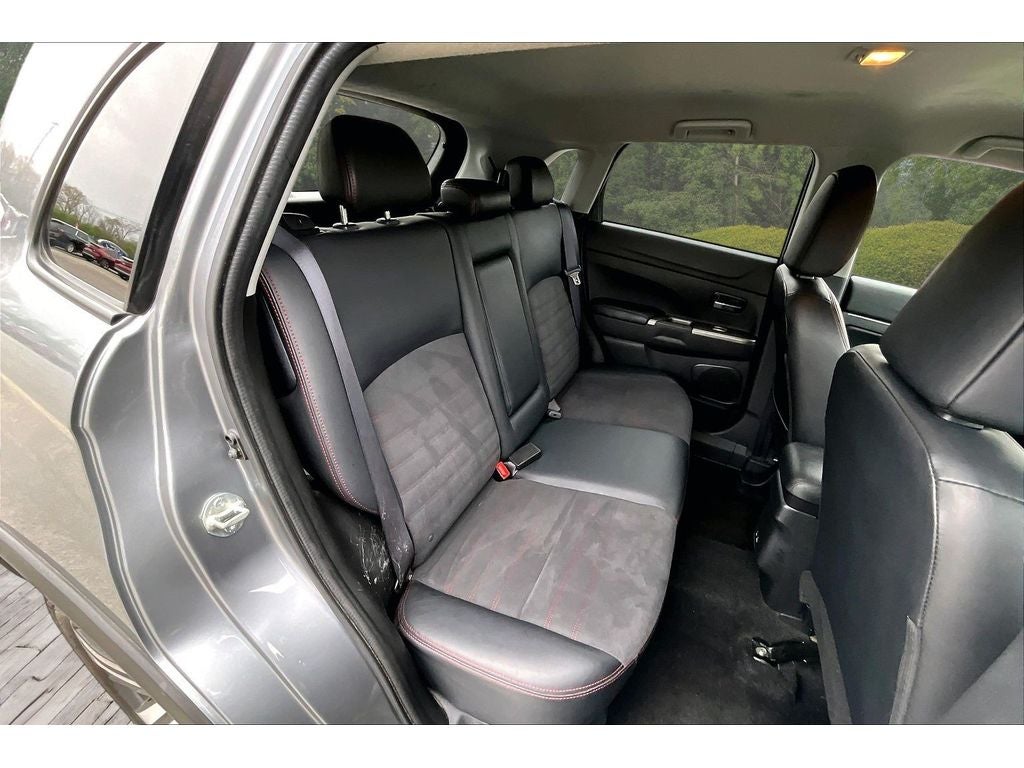 2025 Mitsubishi Outlander Sport Base