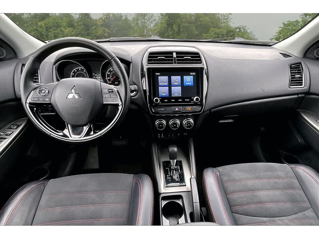 2025 Mitsubishi Outlander Sport Base