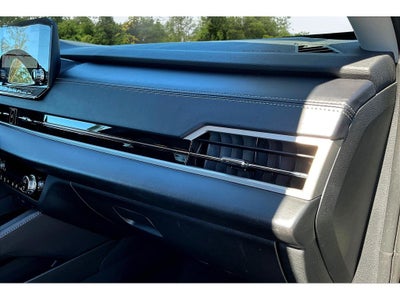 2024 Mitsubishi Outlander Base