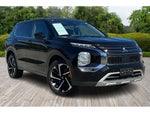 2024 Mitsubishi Outlander Base