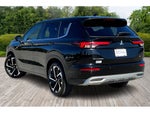 2024 Mitsubishi Outlander Base