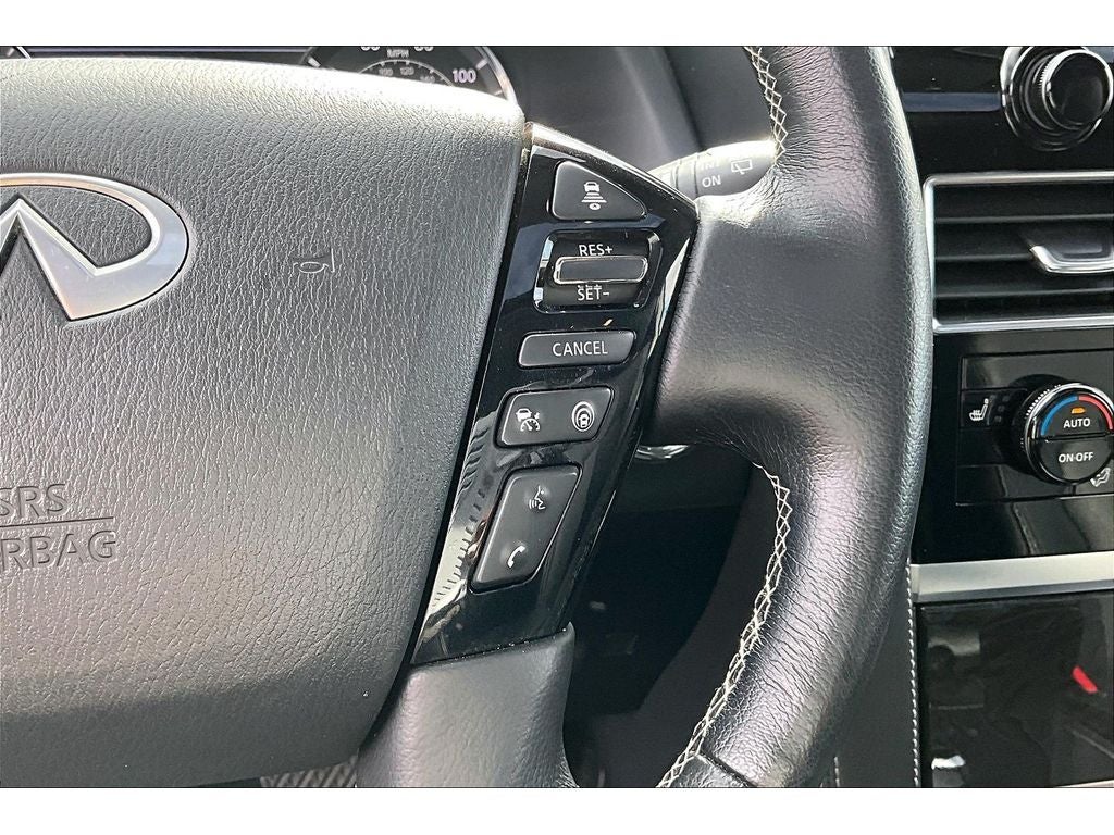 2024 INFINITI QX80 LUXE