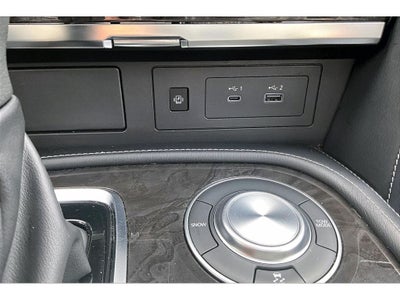 2024 INFINITI QX80 LUXE