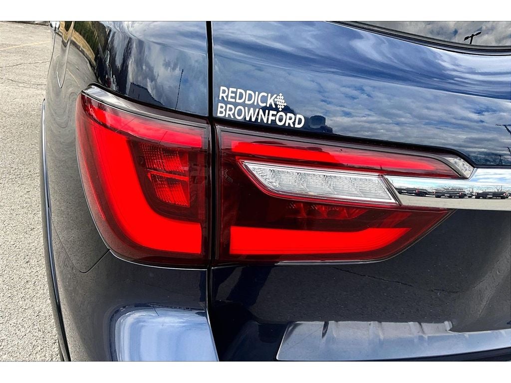 2024 INFINITI QX80 LUXE