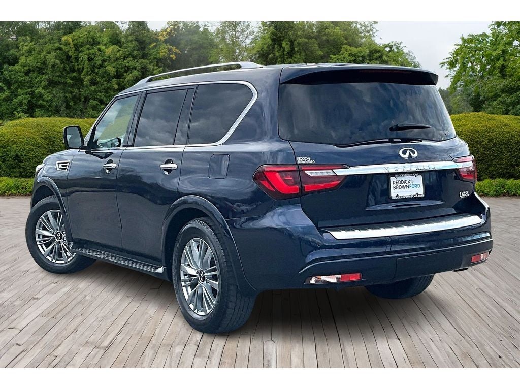 2024 INFINITI QX80 LUXE