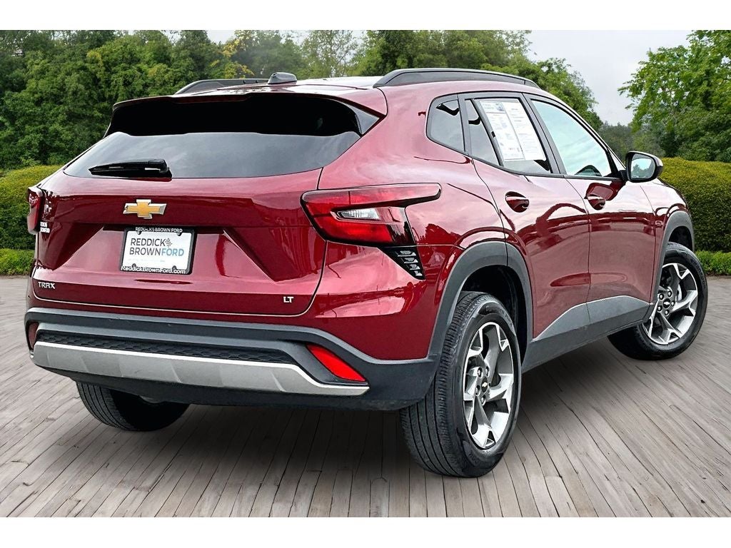 2025 Chevrolet Trax LT