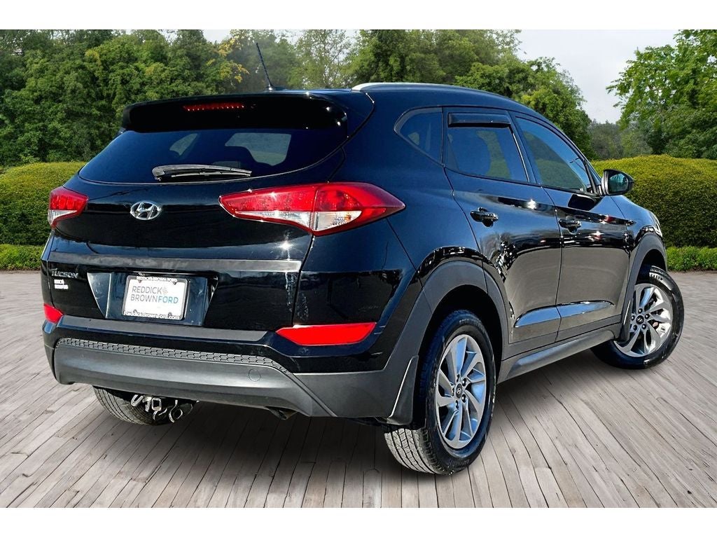 2016 Hyundai Tucson SE