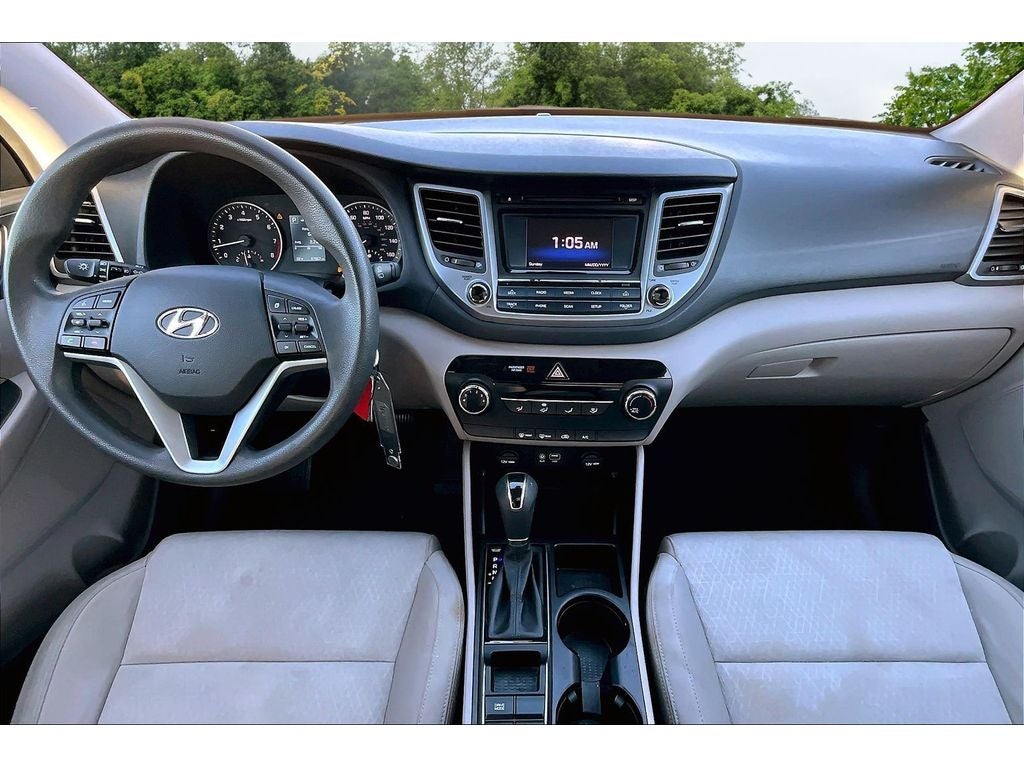 2016 Hyundai Tucson SE
