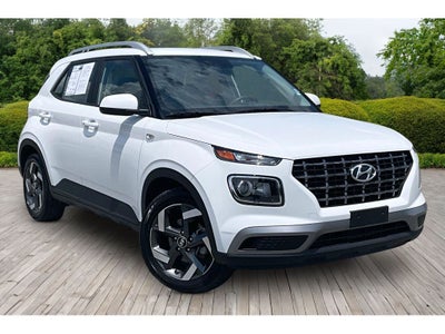 2025 Hyundai Venue SEL
