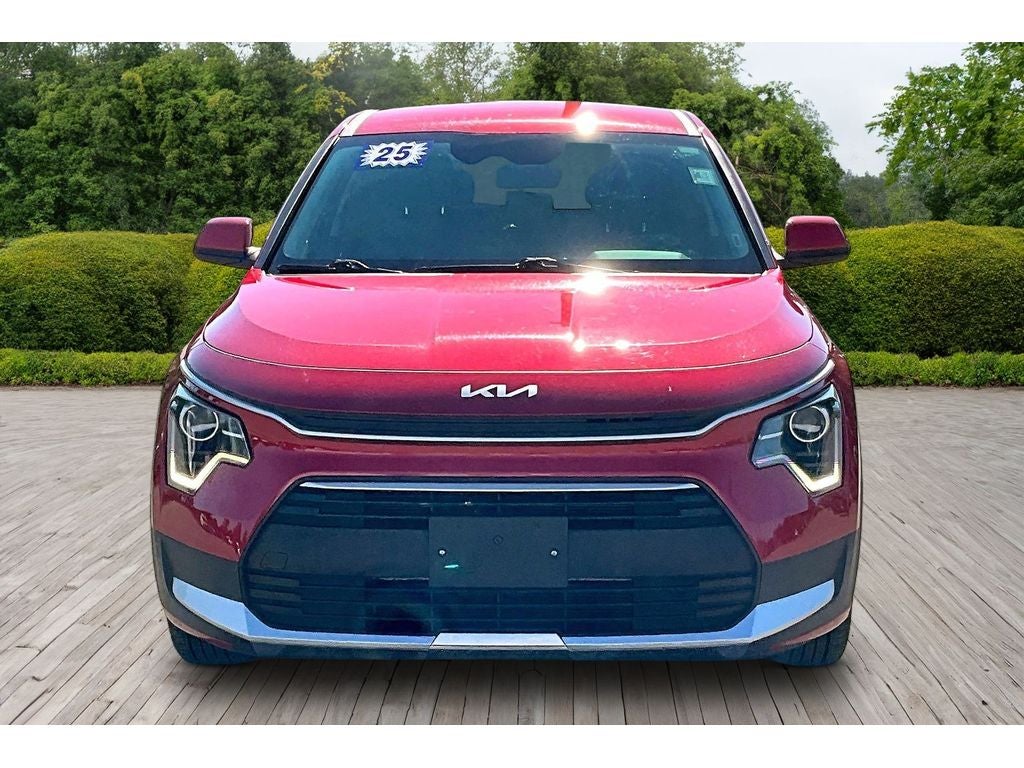 2025 Kia Niro LX
