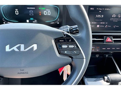 2025 Kia Niro LX