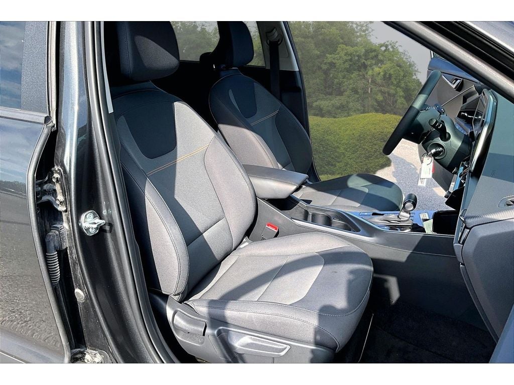 2025 Kia Niro LX