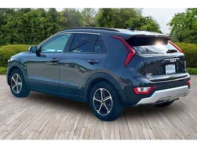 2025 Kia Niro LX