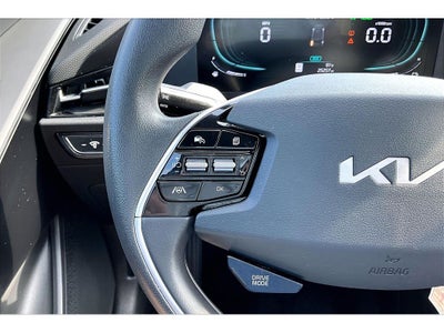 2025 Kia Niro LX
