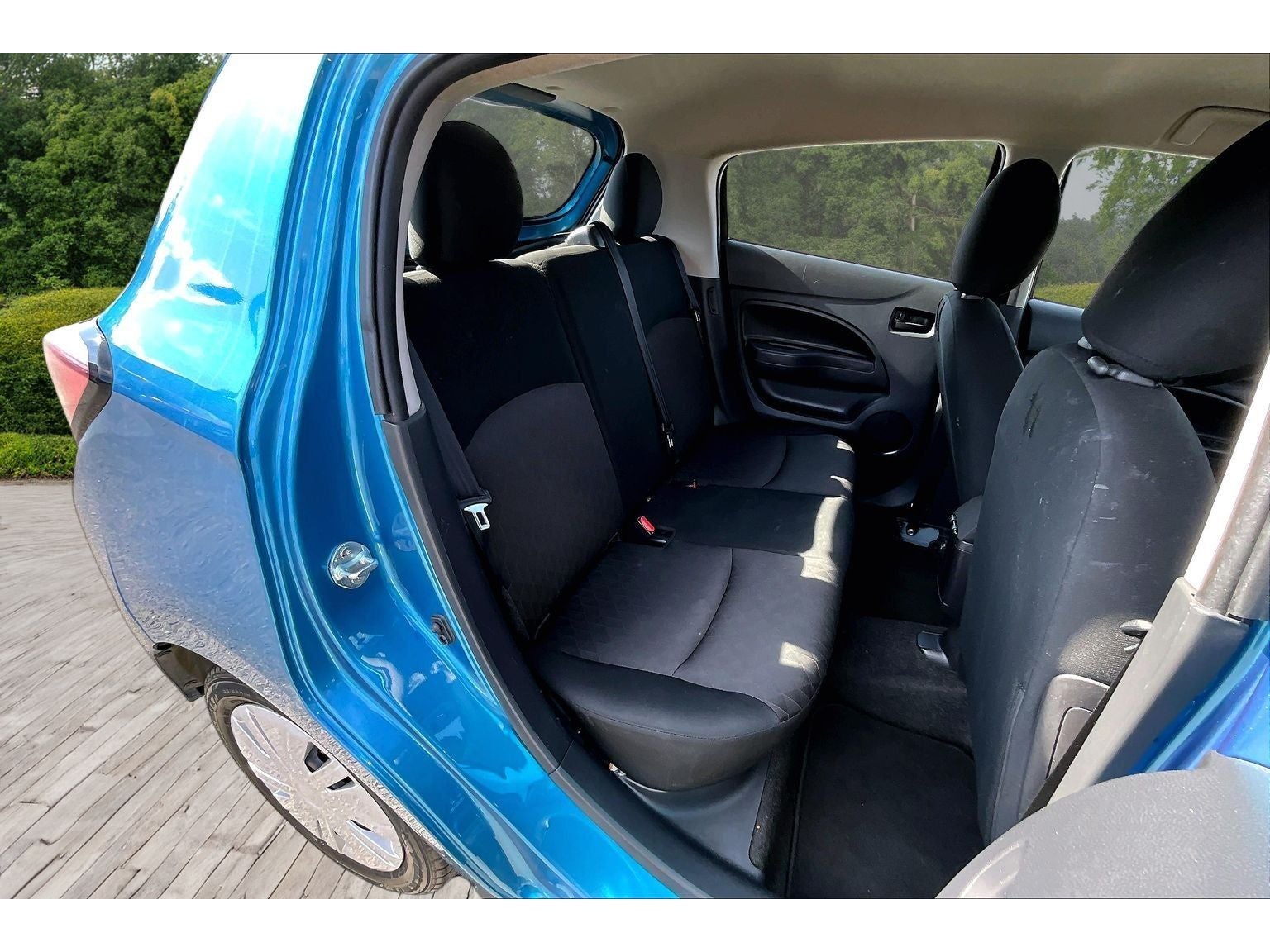 2024 Mitsubishi Mirage ES