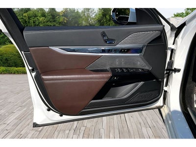2023 BMW 7 series 760i xDrive