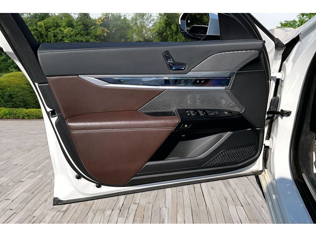 2023 BMW 7 series 760i xDrive