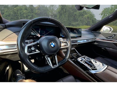 2023 BMW 7 series 760i xDrive